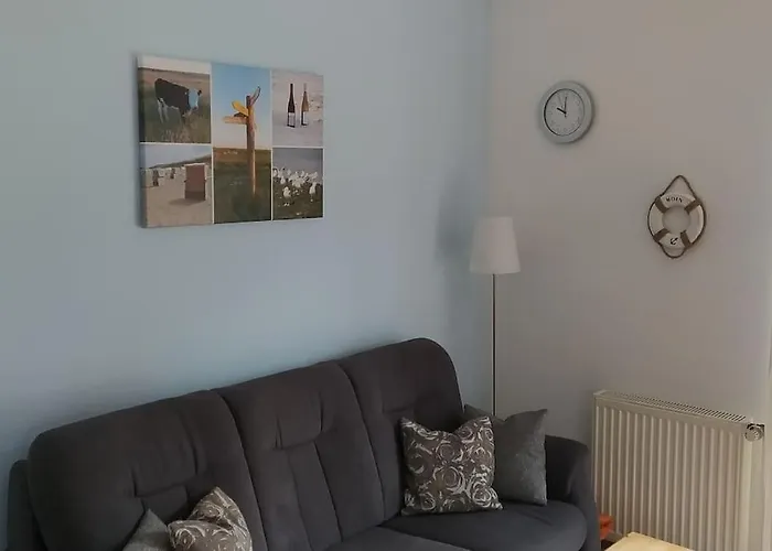 Monika Nessmersiel *